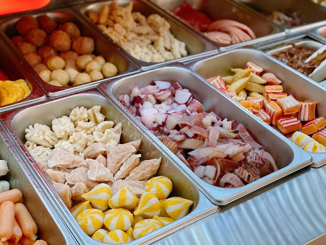 酱妈妈，麻辣烫，餐饮创业，餐饮品牌，全国连锁，麻辣烫合作