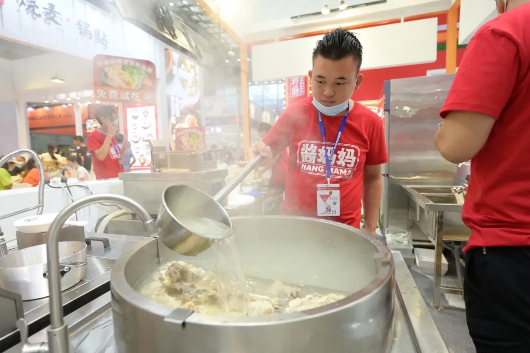 酱妈妈砂锅麻辣烫,麻辣烫,餐饮合作,餐饮创业,餐饮连锁品牌 酱妈妈砂锅麻辣烫,麻辣烫,餐饮合作,餐饮创业,餐饮连锁品牌